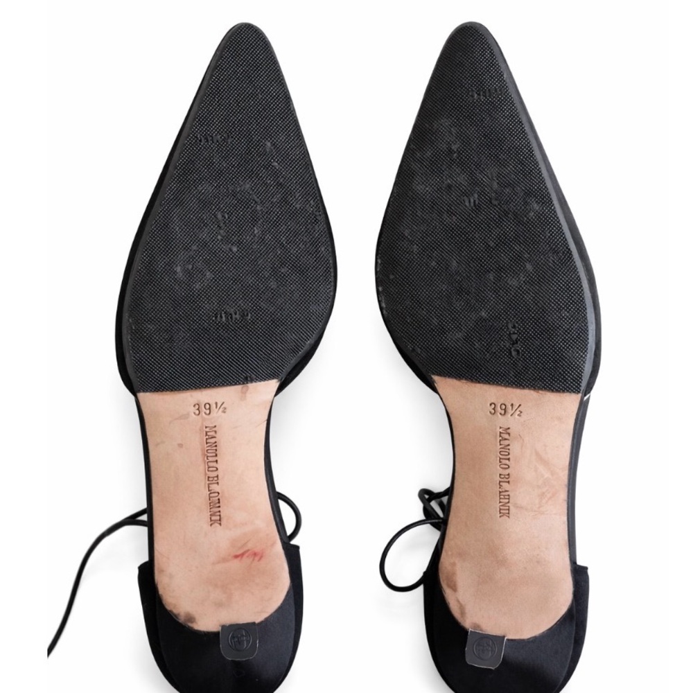 Manolo Blahnik Zaman 70 Black satin Ankle Tie Pumps – 39.5 • Dust Bag - Picture 3 of 11